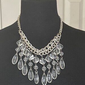 Edge Fashion Jewelry Acrylic Beaded Necklace w/Dangle Earrings 12" Height (NEW)